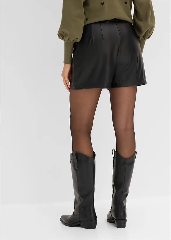 Short enduit avec ceinture, bonprix