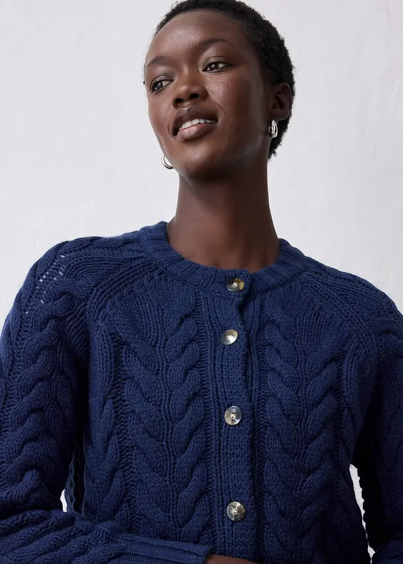 Gilet en maille de m&eacute;rinos &agrave; motif torsad&eacute;, bonprix