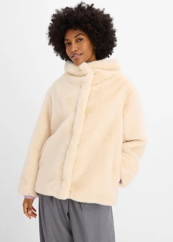 Fellimitat-Jacke mit hohem Kragen, bonprix
