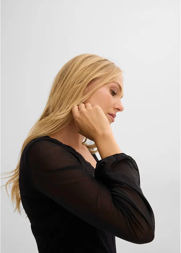 Langarmshirt mit Spitzenbesatz am V-Ausschnitt, bonprix