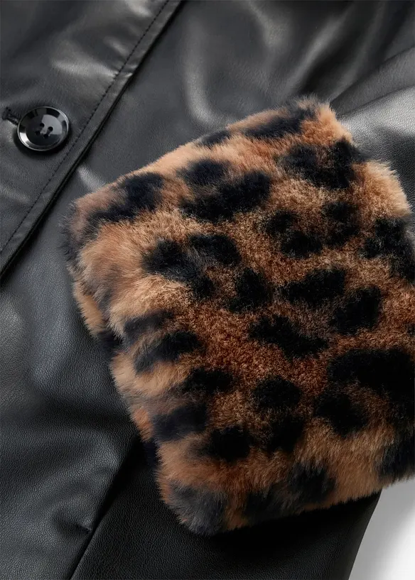 Lederimitat-Jacke mit Fellimitat, bonprix
