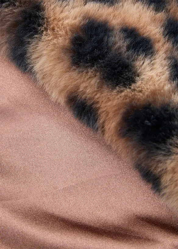 Veste en peluche &agrave; col tailleur, bonprix