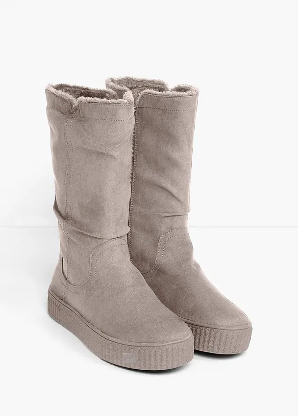 Gef&uuml;tterte Stiefel, bonprix