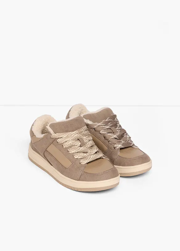 Sneakers fourr&eacute;es, bonprix