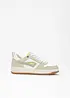 Sneakers Kangaroos, Kangaroos