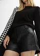 Kurze Lederimitat-Shorts, bonprix