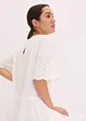 Kleid aus Musselin mit Lochstickerei, bonprix