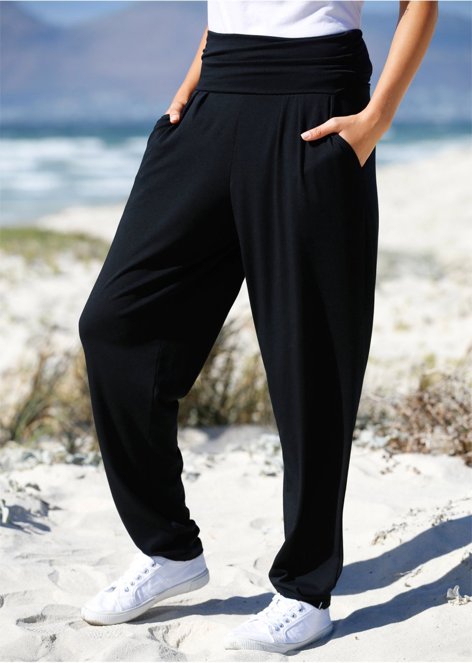 Pantalons pour Femme Coton Pantalon Décontracté de Survêtement Jogging  Fitness Sport Training Yoga, Sweatpants Ladies Joggers d'été et d'hiver  (Bleu Marine, S) : : Mode